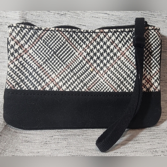 Lands’ End Wristlet 7.5 x 5 black/white/red Cotton Hoodstooth - Picture 4 of 5